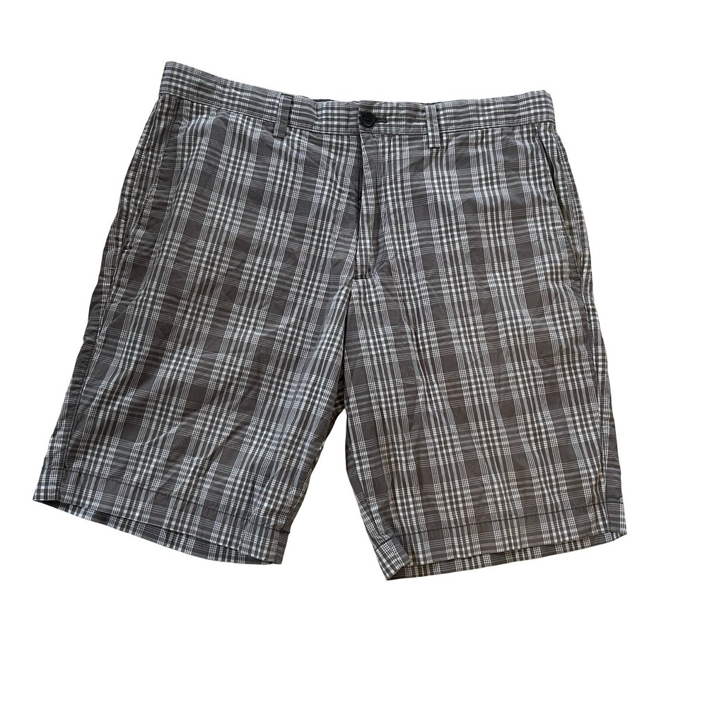 Banana Republic Men Size 36 Gray White Plaid Chino Shorts 100%Cotton Lightweight